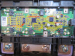 Li-ionバッテリーをソーラーパネルに接続する